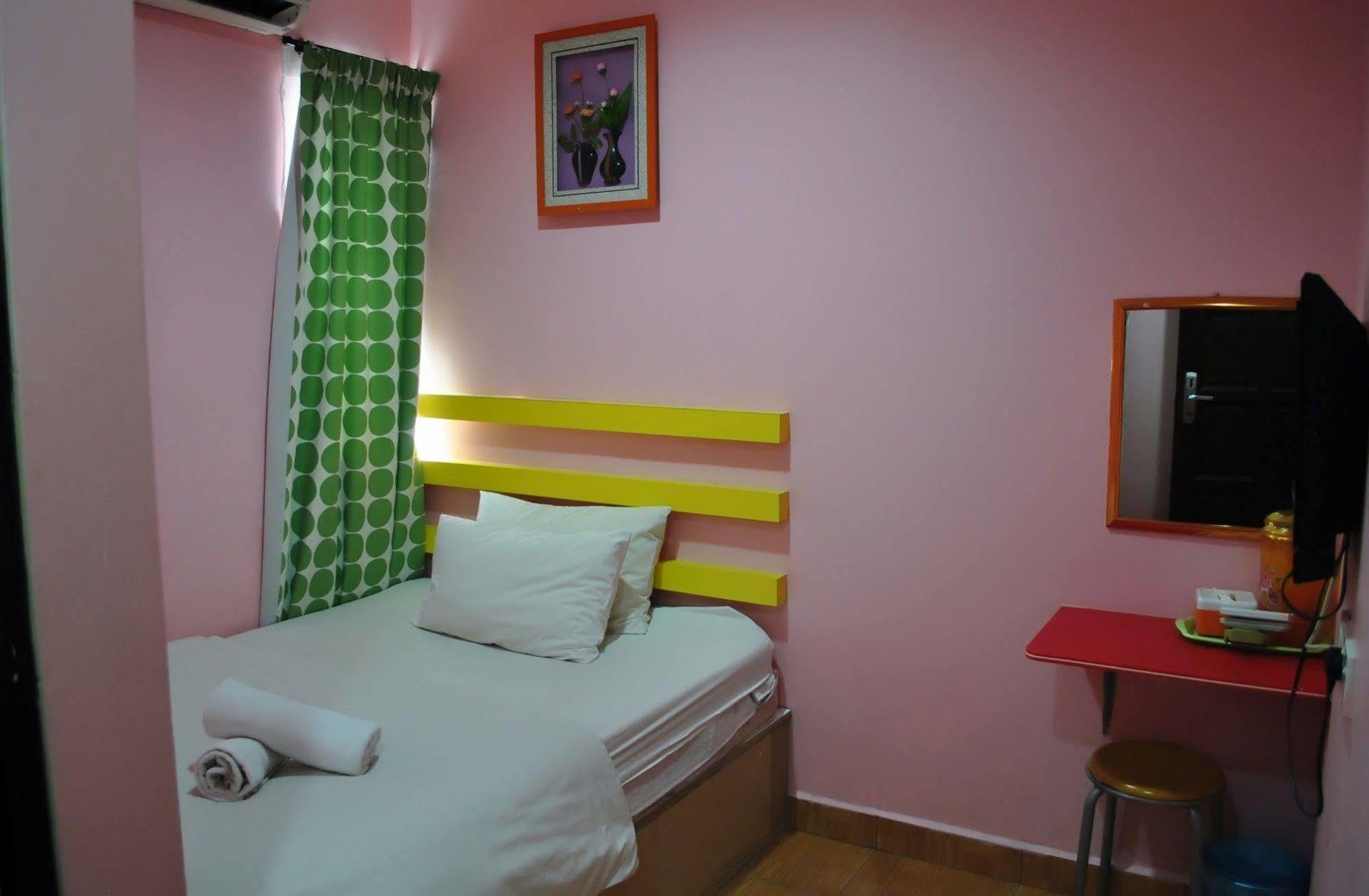 Rest & Go Hotel Shah Alam @ Uitm & Hospital Shah Alam Exteriör bild